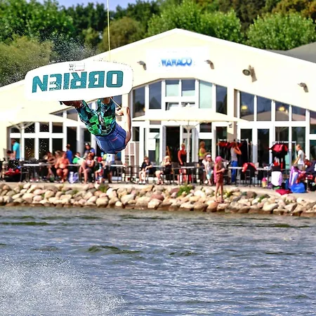 Im Freizeitpark Weissenhaeuser Apartment *